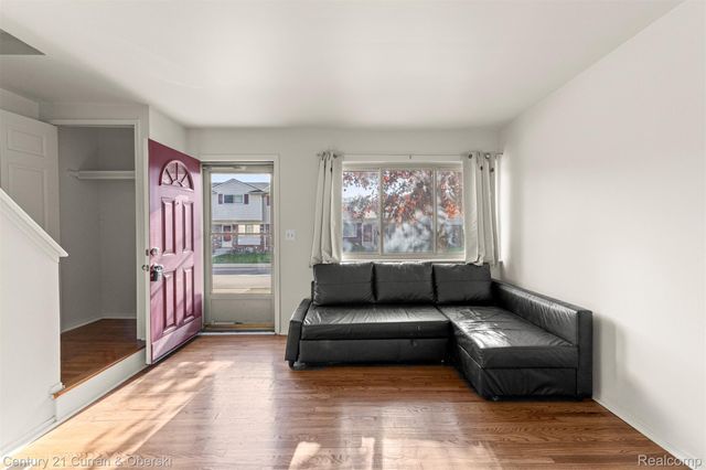 9606 Cornell, Taylor, MI 48180