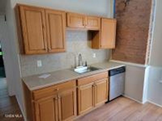 69 Saratoga Avenue, Waterford, NY 12188