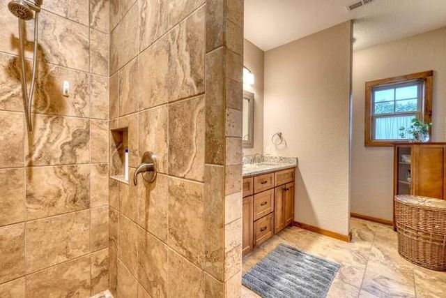 85 Minstead Ridge, Young Harris, GA 30582