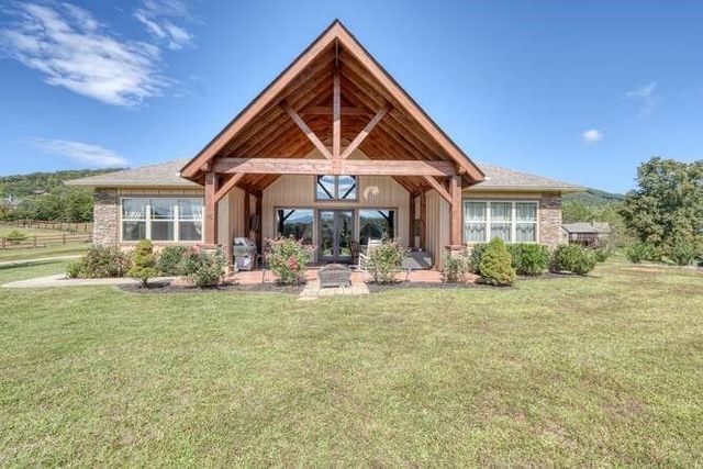 85 Minstead Ridge, Young Harris, GA 30582