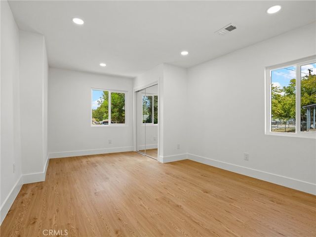7121 Vine, Highland, CA 92346