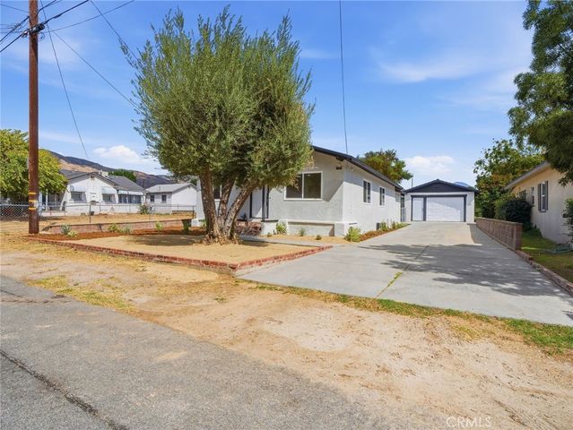 7121 Vine, Highland, CA 92346