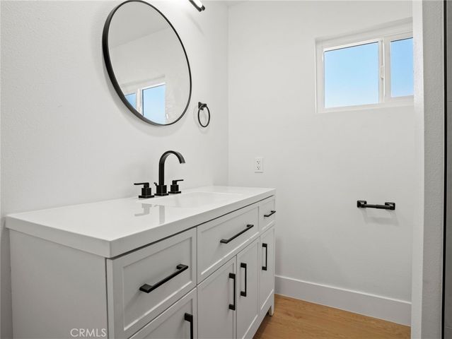 7121 Vine, Highland, CA 92346