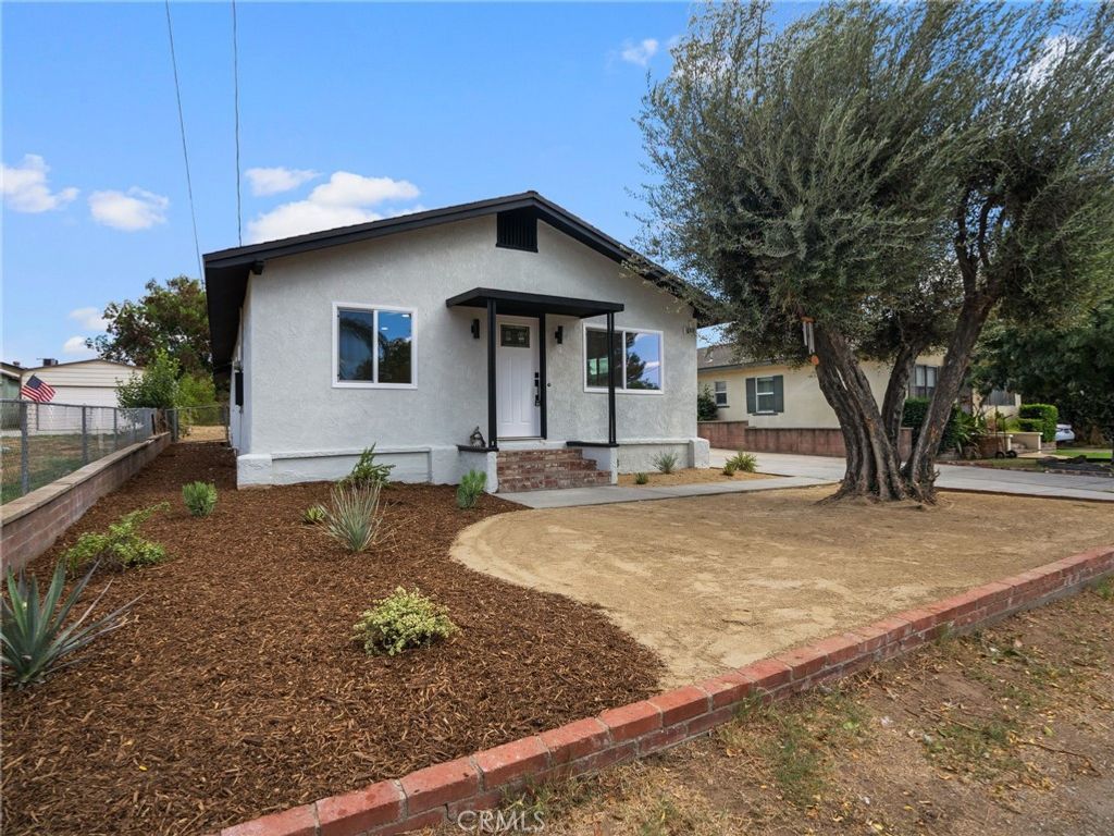 7121 Vine, Highland, CA 92346