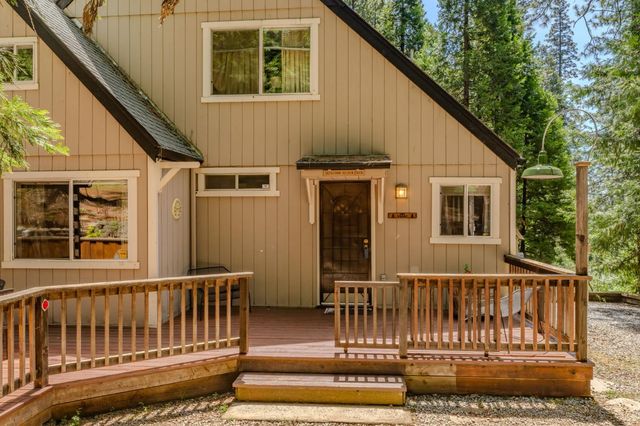 27281 Barton Rd, Pioneer, CA 95666
