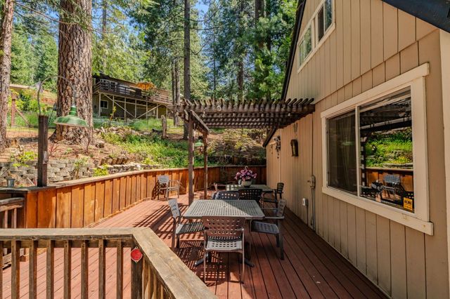 27281 Barton Rd, Pioneer, CA 95666