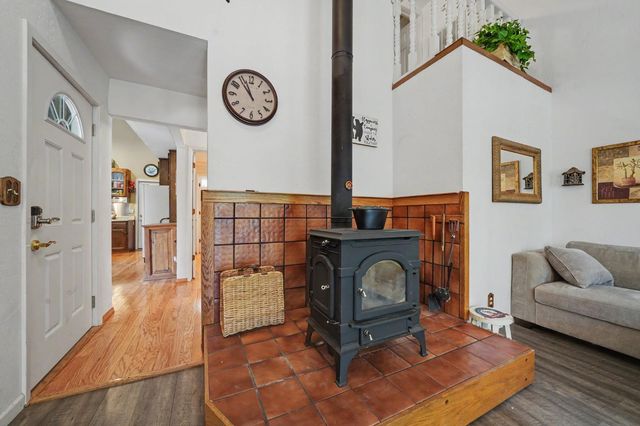 27281 Barton Rd, Pioneer, CA 95666