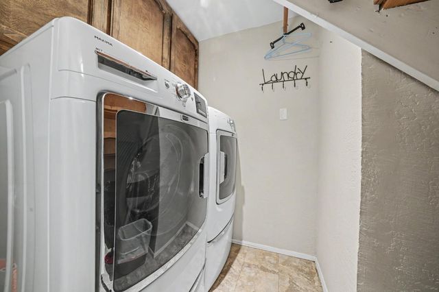 27281 Barton Rd, Pioneer, CA 95666