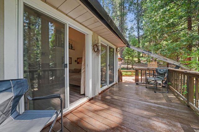 27281 Barton Rd, Pioneer, CA 95666