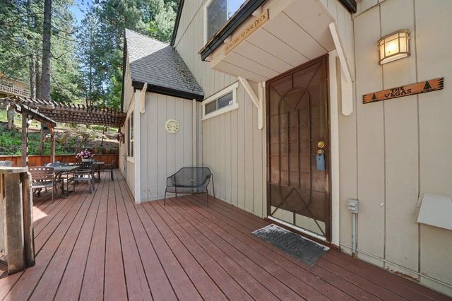 27281 Barton Rd, Pioneer, CA 95666
