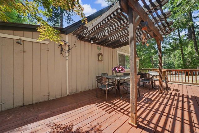 27281 Barton Rd, Pioneer, CA 95666