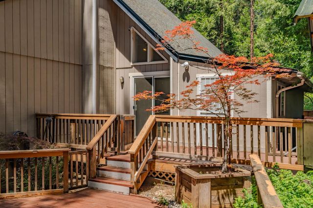27281 Barton Rd, Pioneer, CA 95666