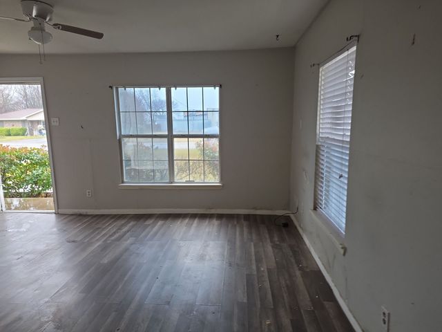 302 E Gertrude Street, Crandall, TX 75114