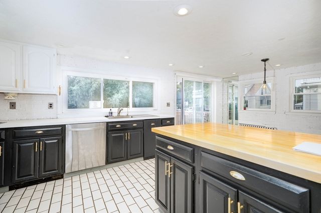 9 Chick Street, Quincy, MA 02170