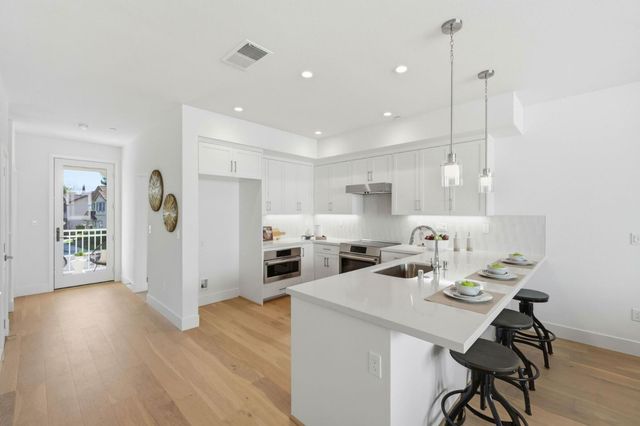 2739 Oak Road, Walnut Creek, CA 94597