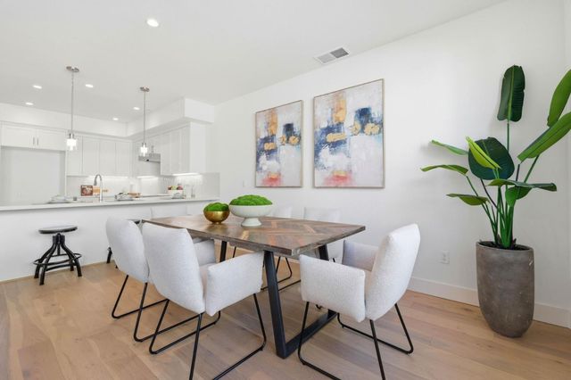 2739 Oak Road, Walnut Creek, CA 94597