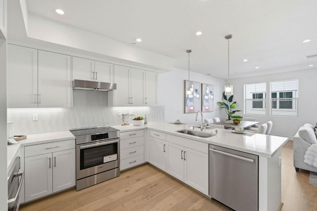 2739 Oak Road, Walnut Creek, CA 94597