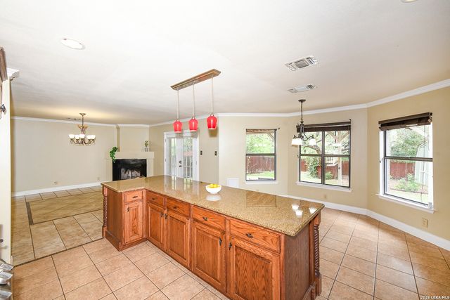 11803 Bridge Hampton, San Antonio, TX 78251