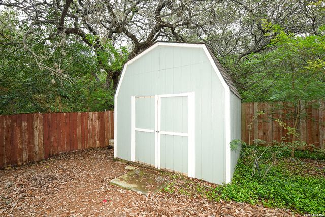 11803 Bridge Hampton, San Antonio, TX 78251