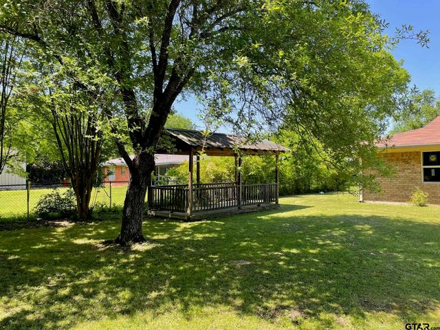 114 Briar Lane, Crockett, TX 75835