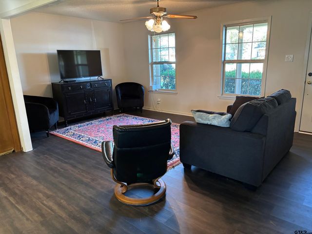 114 Briar Lane, Crockett, TX 75835