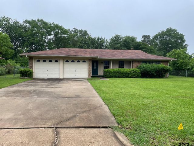 114 Briar Lane, Crockett, TX 75835