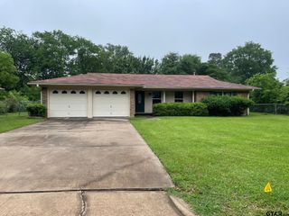 114 Briar Lane, Crockett, TX 75835