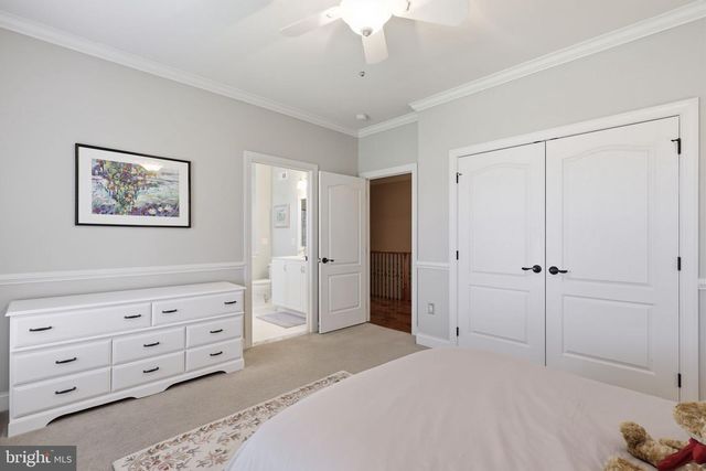 9 HILLVIEW DR, Newtown, PA 18940