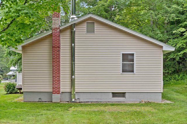 919 VT Route 100 South, Rochester, VT 05767