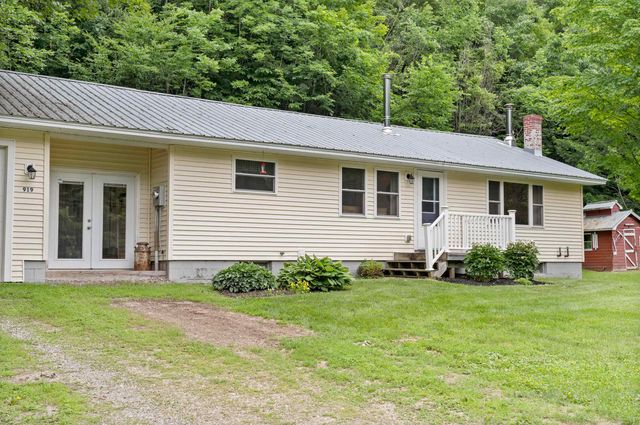 919 VT Route 100 South, Rochester, VT 05767