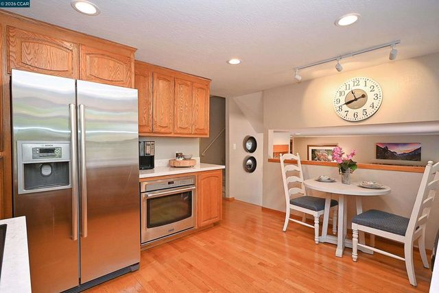 1543 Windwood Ct, Martinez, CA 94553