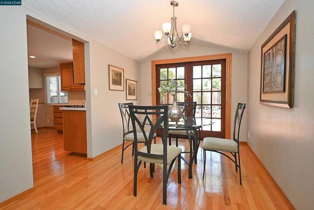 1543 Windwood Ct, Martinez, CA 94553