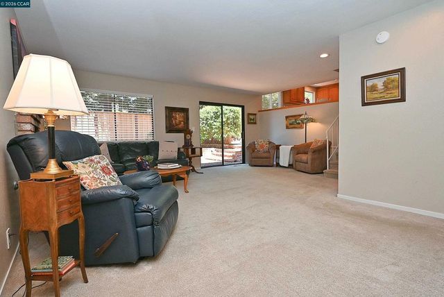 1543 Windwood Ct, Martinez, CA 94553