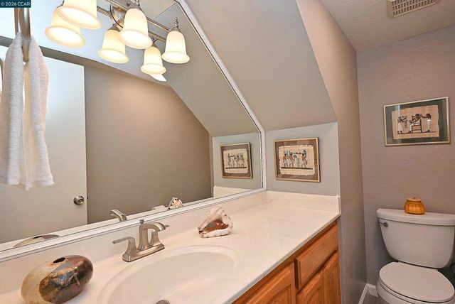 1543 Windwood Ct, Martinez, CA 94553