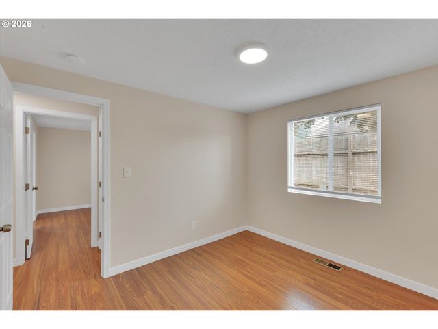 5046 Ne 7TH Ave, Portland, OR 97211