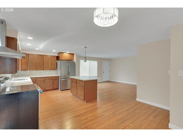 5046 Ne 7TH Ave, Portland, OR 97211