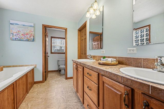 7776 Taylor Ridge Drive, Hope Twp, MI 49046