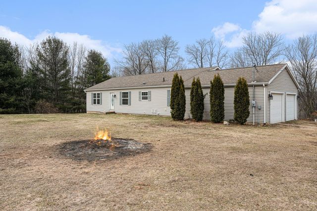 7776 Taylor Ridge Drive, Hope Twp, MI 49046