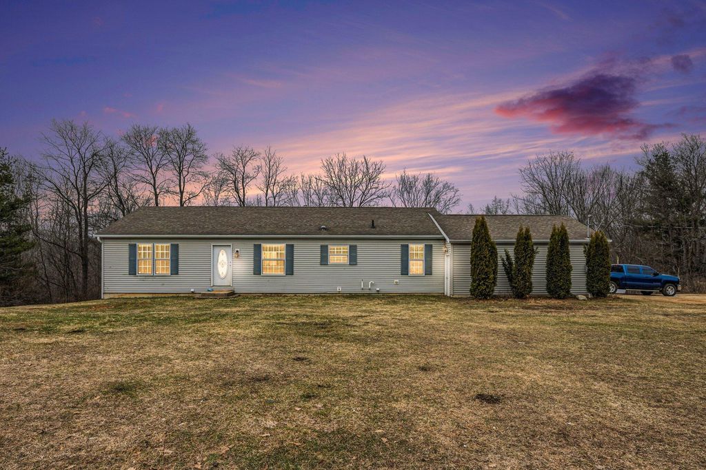 7776 Taylor Ridge Drive, Hope Twp, MI 49046