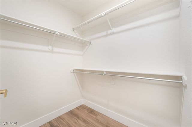 9205 Desert Village Avenue, Las Vegas, NV 89147