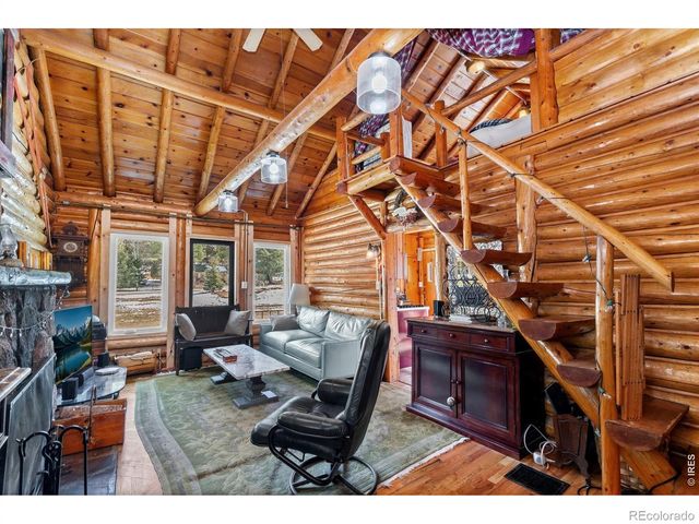 818 Riverside Drive, Lyons, CO 80540
