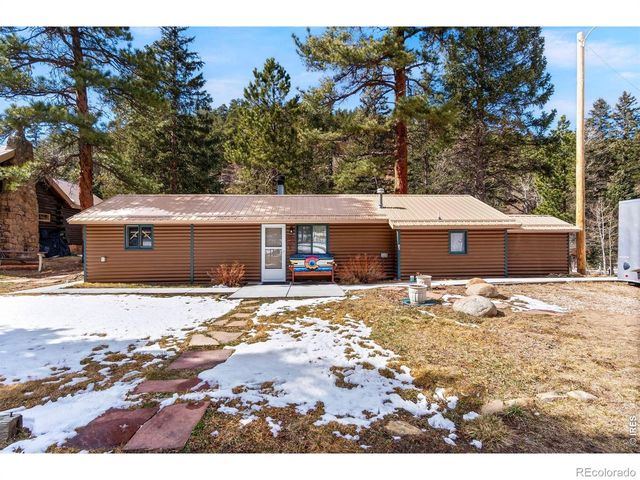 818 Riverside Drive, Lyons, CO 80540