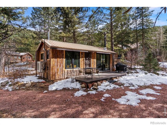 818 Riverside Drive, Lyons, CO 80540