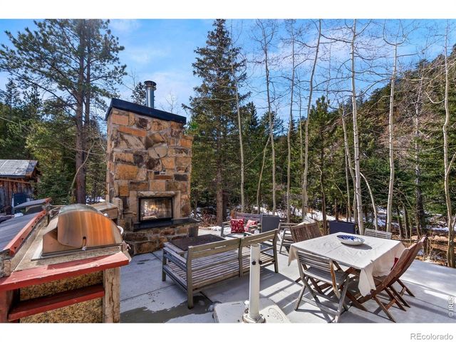 818 Riverside Drive, Lyons, CO 80540