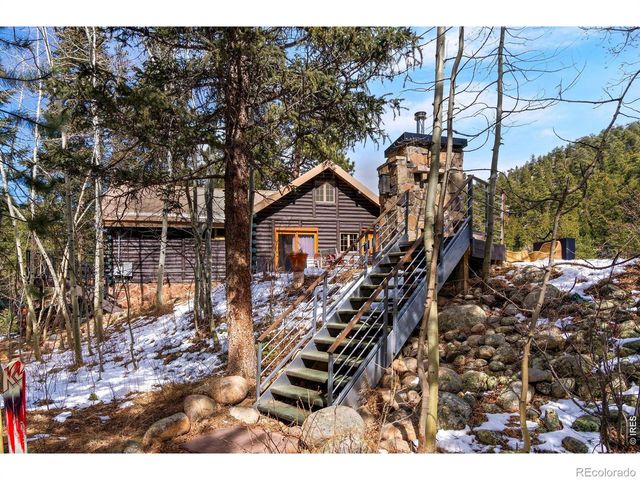 818 Riverside Drive, Lyons, CO 80540