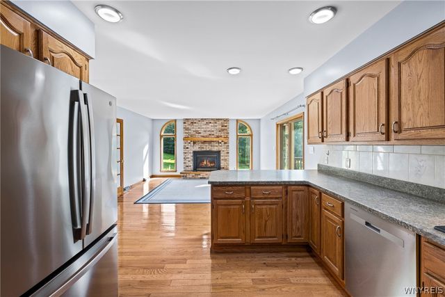 5346 Oakridge Drive, Hamburg, NY 14075