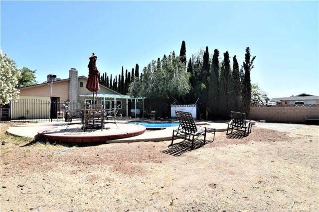 2905 E Avenue R11, Palmdale, CA 93550