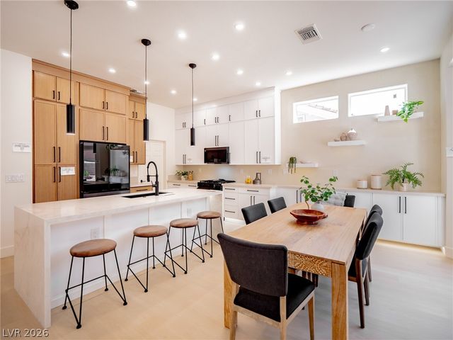 2413 Rockford Street, Las Vegas, NV 89134