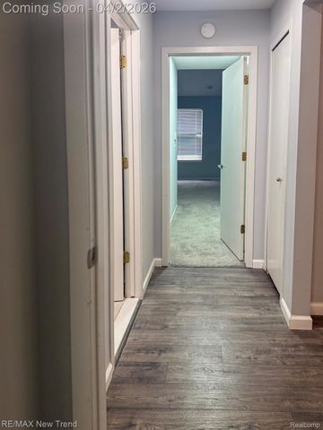 2191 Pleasant Drive, Commerce Charter Township, MI 48390