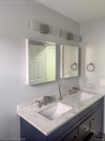 2191 Pleasant Drive, Commerce Charter Township, MI 48390